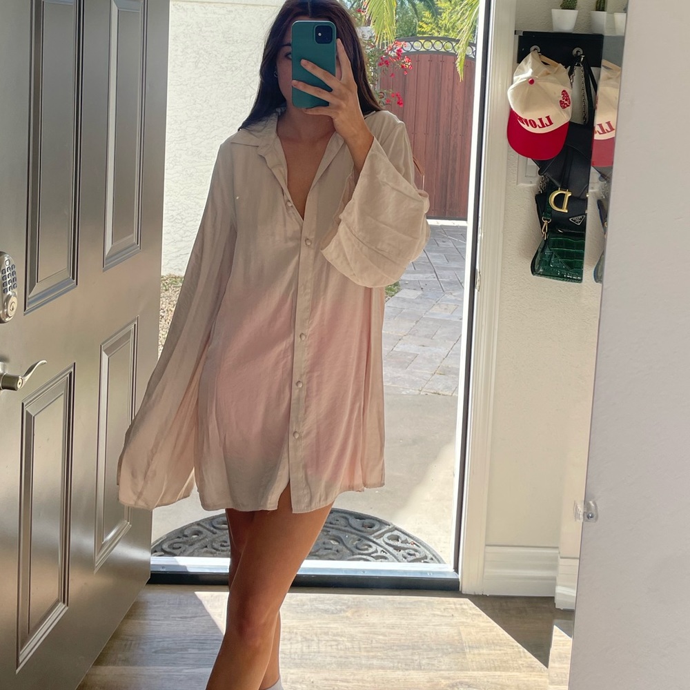 Button down dress with flowy sleeves